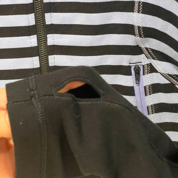 Lululemon Womens Forme Jacket Size 8 Black Lilac Striped Sea Stripe Polar Haze - Picture 8 of 10